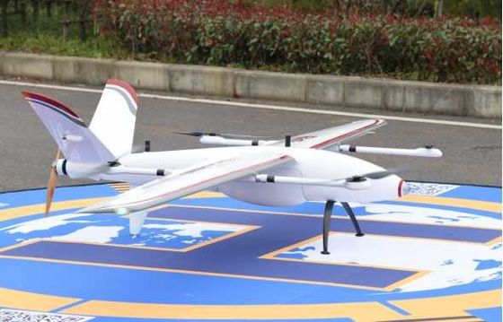 30km Kontrol Radius VTOL Sayap Tetap UAV FengHu Lepas landas Vertikal Dengung Sayap Tetap